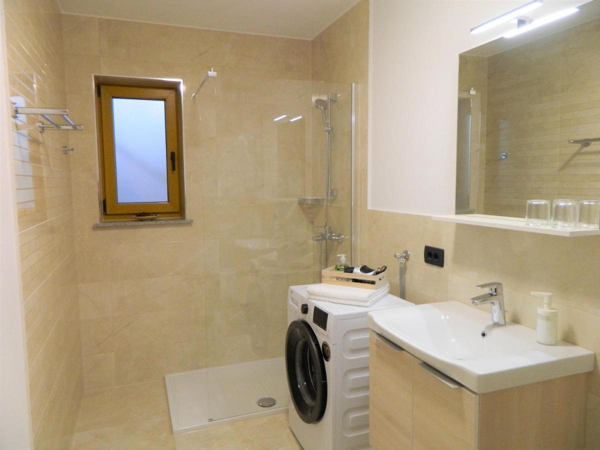 Apartma Toro Bledアパートメント エクステリア 写真