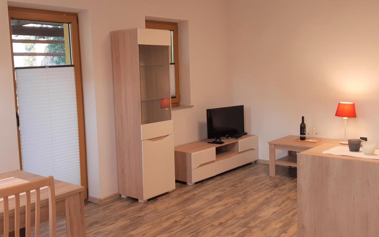 Apartma Toro Bledアパートメント エクステリア 写真