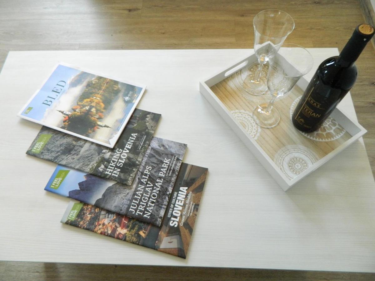 Apartma Toro Bledアパートメント エクステリア 写真